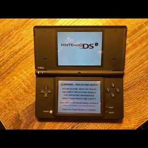 DSi With games and new stylus, like New